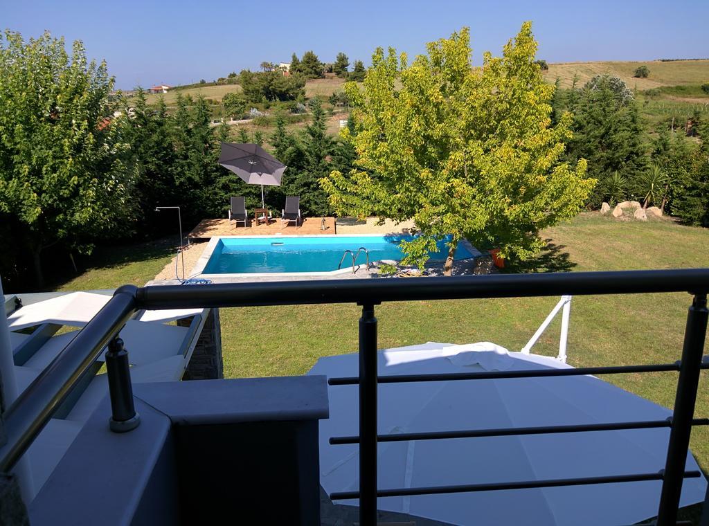Sunny Sani Luxury Villas Værelse billede